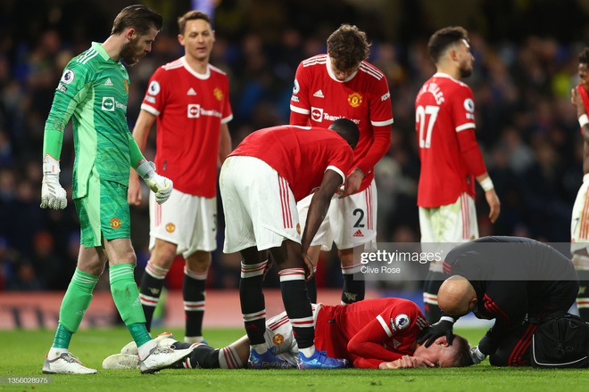 Trớ trêu cho Ronaldo: Vừa vào sân được ít phút, MU gần như lập tức đánh rơi chiến thắng trước Chelsea - Ảnh 4.