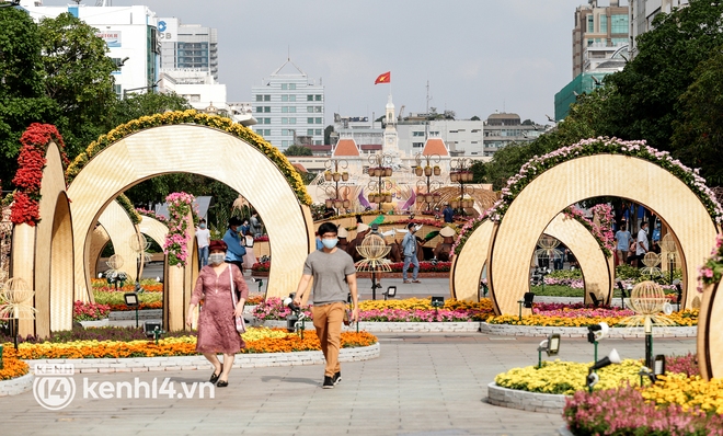 TP.HCM lên kế hoạch tổ chức Hội Hoa Xuân và Chợ Hoa Tết Nhâm Dần năm 2022 - Ảnh 1.