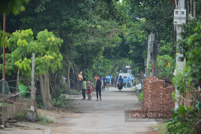 Diễn biến dịch ngày 3/11: Hà Nội tìm người đến hàng loạt địa điểm ở quận Ba Đình; Hơn 1 vạn học sinh Hải Dương dừng đến trường vì liên quan đến các ca F0 - Ảnh 3.