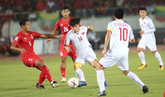 Vết bụi trên chức vô địch AFF Cup 2018 sẽ là trở ngại khổng lồ của thầy Park hiện tại - Ảnh 4.