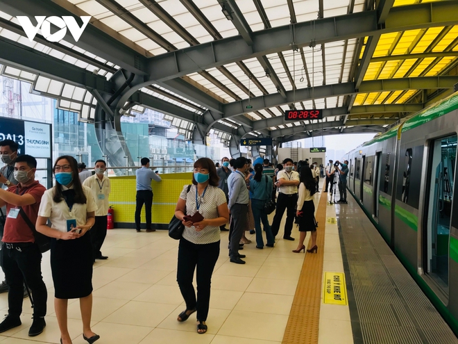 Cách mua vé và giá vé đi tàu Cát Linh - Hà Đông - Ảnh 1.