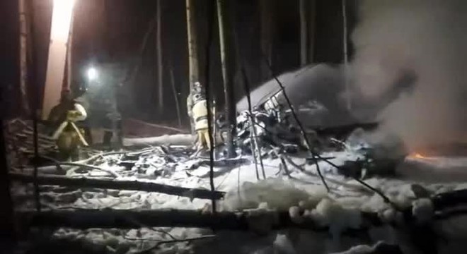 Máy bay Belarus rơi ở Nga và bốc cháy, không ai sống sót - Ảnh 4.
