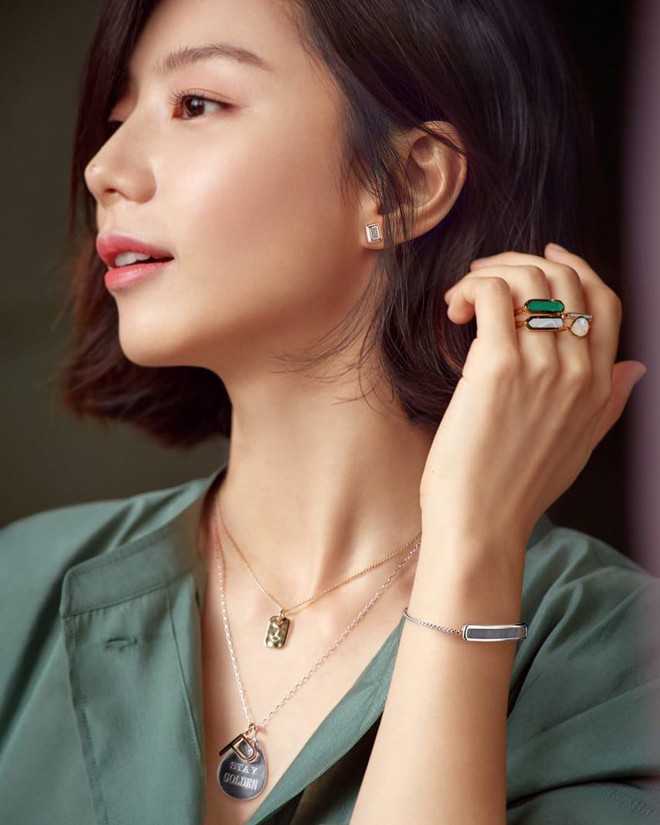 Mỹ nh&acirc;n Vườn Sao Băng đổi đời thế n&agrave;o sau khi cưới &ocirc;ng ho&agrave;ng giải tr&iacute;? Nh&igrave;n ảnh vườn biệt thự ri&ecirc;ng 200 tỷ n&agrave;y l&agrave; đủ hiểu! - Ảnh 8.