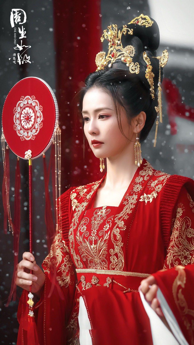Chia tay Nhậm Gia Lu&acirc;n, Bạch Lộc liền bay m&agrave;u nhan sắc trước t&igrave;nh tin đồn của Dương Dương ở phim mới - Ảnh 3.