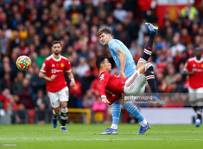 Ronaldo hết phép, MU thua tâm phục khẩu phục trước đại kình địch Man City ngay tại Old Trafford - Ảnh 5.