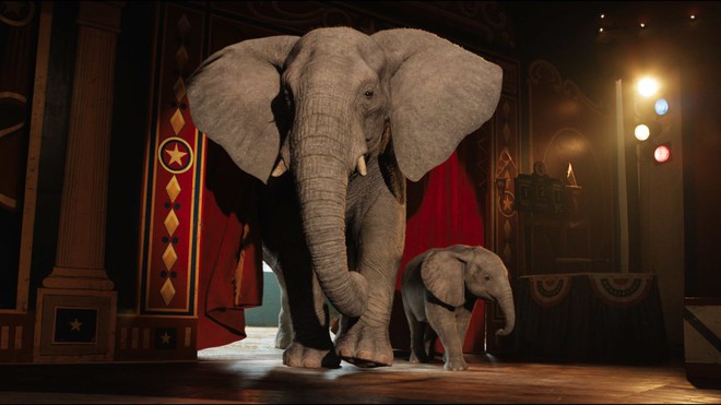 Ng&agrave;y t&agrave;n của Angelina Jolie với Disney đang đến: 4 lần hợp t&aacute;c th&igrave; 3 lần hứng gạch, Eternals bị ch&ecirc; nhạt hơn cả nhạt c&ograve;n chưa tệ nhất! - Ảnh 4.