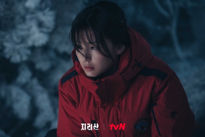 Rating phim Jeon Ji Hyun l&ecirc;n xuống thất thường, vẫn bỏ xa m&agrave;n chạm đỉnh của chị đại Lee Young Ae - Ảnh 5.