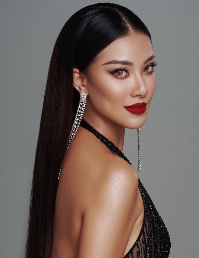 Lộ ảnh đại diện sắc sảo của Á hậu Kim Duyên trên trang chủ Miss Universe, so với các đối thủ ra sao? - Ảnh 1.