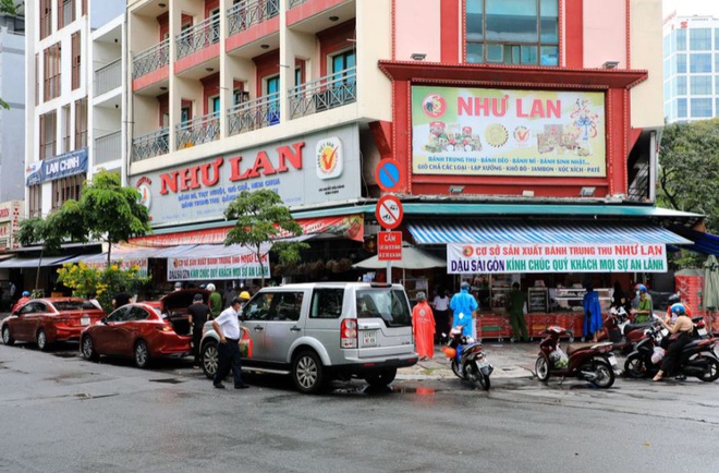 Tỷ phú bánh mì Sài Gòn không dùng di động, thẻ ngân hàng, chê đàn ông nên sống độc thân - Ảnh 4.