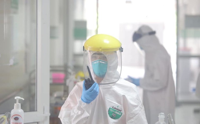 Kh&ocirc;ng n&ecirc;n chuyển F0 giữa đ&ecirc;m nếu thực sự kh&ocirc;ng cấp cứu - Ảnh 1.