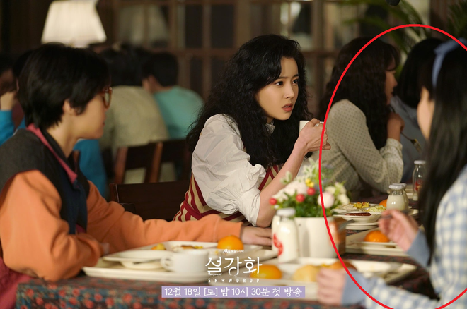 Lộ hint Jennie (BLACKPINK) làm cameo ở phim của Jisoo, netizen phát rồ phen này bùng nổ visual rồi! - Ảnh 2.