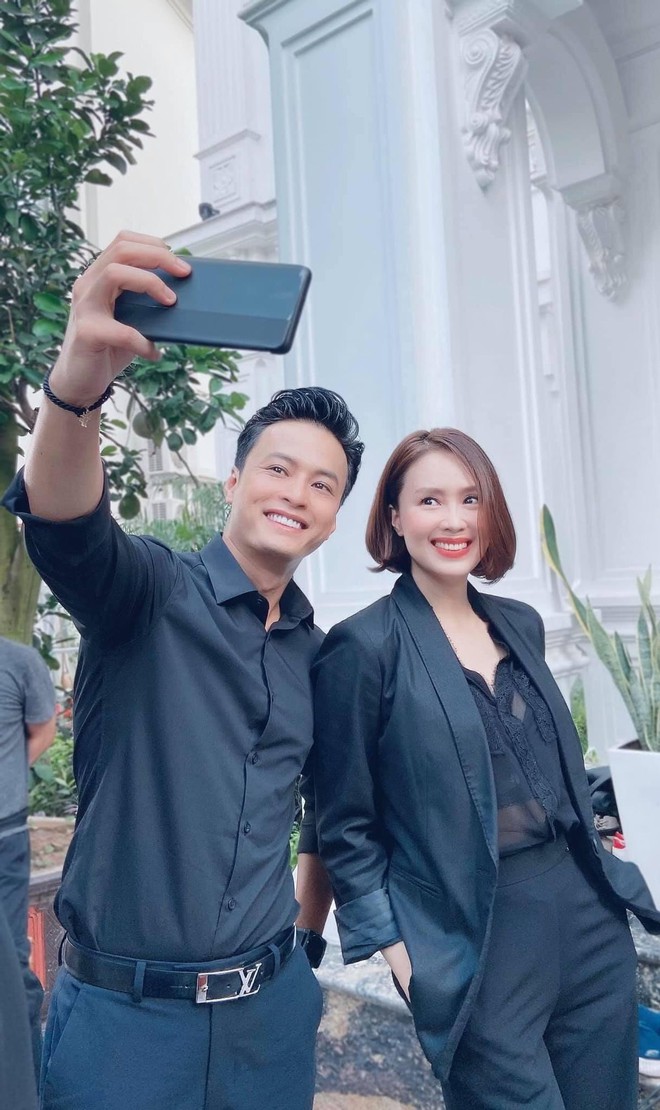 Hội mỹ nh&acirc;n mặc đẹp nhất phim Việt 2021: Khả Ng&acirc;n nh&igrave;n m&agrave; m&ecirc; mẩn, tr&ugrave;m cuối sang chảnh ph&aacute;t hờn - Ảnh 2.