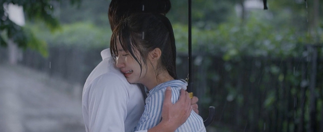 Kh&oacute;c lụt nh&agrave; với Thương Ng&agrave;y Nắng Về tập 15: H&oacute;a ra bi kịch gia đ&igrave;nh b&agrave; Nga đến từ một hộp m&agrave;u? - Ảnh 2.