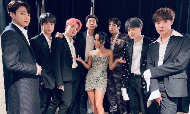 Đ&acirc;y l&agrave; sao nữ đầu ti&ecirc;n c&ocirc;ng khai th&acirc;n mật với Jungkook (BTS) ngay tr&ecirc;n thảm đỏ, kh&ocirc;ng bị khủng bố m&agrave; c&ograve;n được ủng hộ? - Ảnh 11.