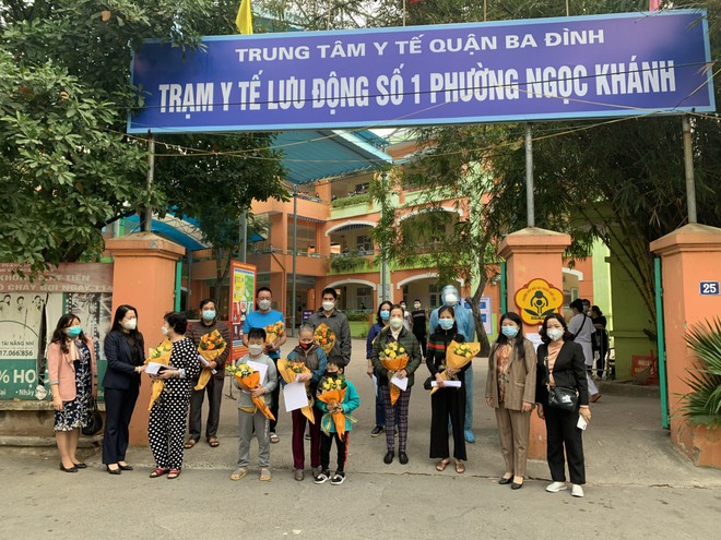 Diễn biến dịch ngày 17/12: Số ca F0 cộng đồng tăng, Bộ yêu cầu dừng hoạt động tập trung đông người không cần thiết; F1 tiêm đủ liều vắc-xin cách ly tại nhà 7 ngày - Ảnh 1. Diễn biến dịch ngày 17/12: Số ca F0 cộng đồng tăng, Bộ yêu cầu dừng hoạt động tập trung đông người không cần thiết; F1 tiêm đủ liều vắc-xin cách ly tại nhà 7 ngày - Ảnh 1.