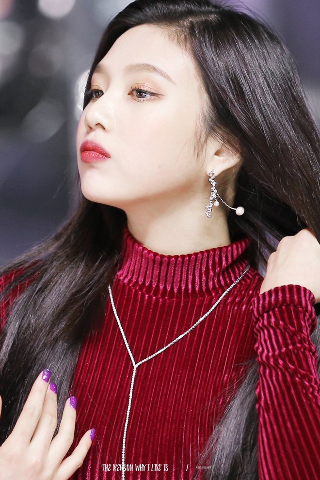 Cứ mỗi dịp cuối năm, nữ idol Kpop n&agrave;y lại khiến d&acirc;n t&igrave;nh đảo đi&ecirc;n trước vẻ n&oacute;ng bỏng nghẹt thở! - Ảnh 6.