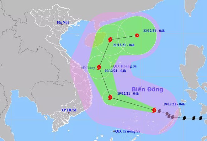 Bão số 9 giật cấp 17 liên tục đổi hướng di chuyển trên Biển Đông - Ảnh 1.