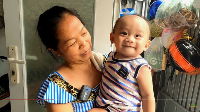 B&eacute; sơ sinh bị bỏ rơi ở khu nh&agrave; gi&agrave;u, duy&ecirc;n số trở th&agrave;nh con chị lao c&ocirc;ng ngh&egrave;o - Ảnh 2.
