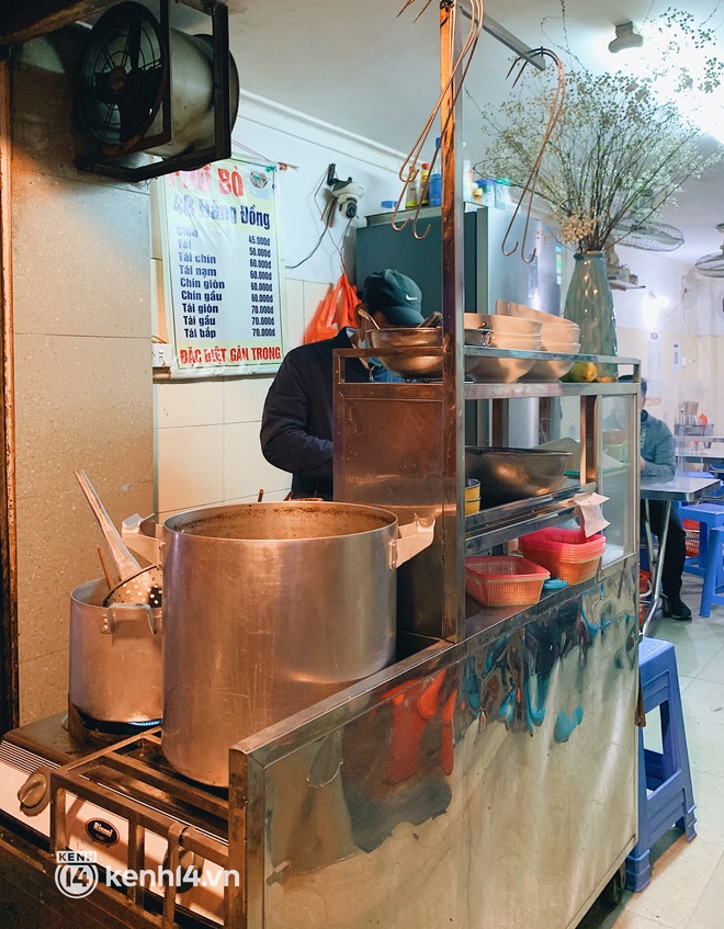 2 hàng phở bò không ăn chanh ở Hà Nội: Mỗi nơi một vẻ khiến dân tình không ngừng tranh cãi xem quán nào ngon hơn - Ảnh 5.