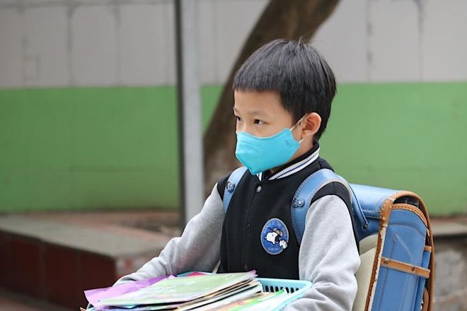 Th&ecirc;m nhiều địa phương cho học sinh trở lại trường từ h&ocirc;m nay 20/12 - Ảnh 1.