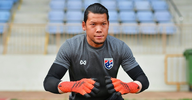 Thái Lan đón thủ môn số 1 tới Singapore đấu tuyển Việt Nam trước bán kết AFF Cup 2020 - Ảnh 1.