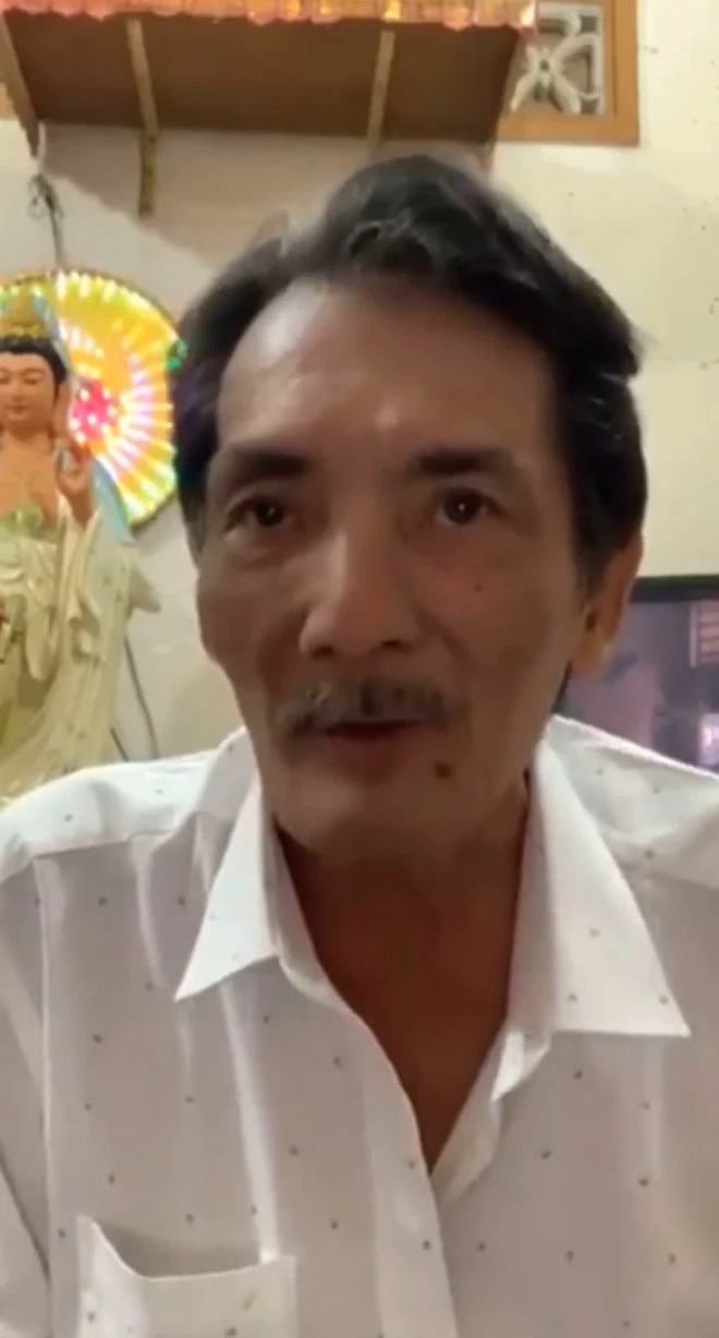 Thương Tín livestream làm rõ chuyện tháo răng Trịnh Kim Chi dắt đi làm: "Đeo bị hô, nhìn kỳ lắm" - Ảnh 4.