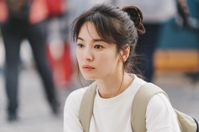 Nữ ch&iacute;nh mặc đẹp nhất phim Việt tự dưng bị gọi l&agrave; bản sao Song Hye Kyo, ơ k&igrave;a vai diễn của người ta hay hơn r&otilde; r&agrave;ng! - Ảnh 5.