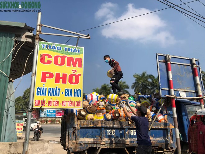 Trăm nghìn tấn trái cây ùn ứ cửa khẩu, mít Thái quay đầu la liệt chờ giải cứu - Ảnh 6.