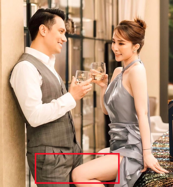 Quỳnh Nga bị soi tạo d&aacute;ng ch&acirc;n sắp chạm v&agrave;o phần nhạy cảm của Việt Anh - Ảnh 2.