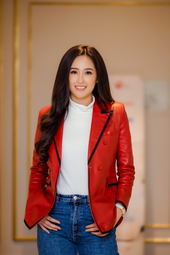 Mai Phương Thu&yacute; mặc giản dị tham gia lớp học cấp cứu, visual đỉnh chuẩn mỹ nh&acirc;n H&agrave; Th&agrave;nh - Ảnh 5.