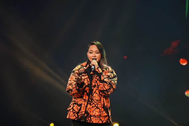 Văn Mai Hương lần đầu live bài hát mới, Oplus - Kimmese - Đông Hùng tạo nên hành trình âm nhạc trọn vẹn tại Trạm Kế Tiếp - Ảnh 5.