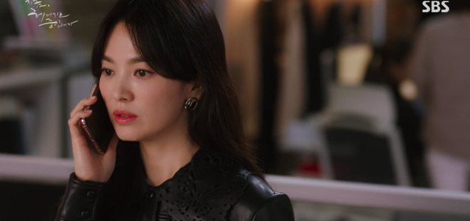 Song Hye Kyo hôn tình trẻ giữa chốn đông người, vừa xong xuôi thì bị mẹ chồng cảnh cáo ở Now, We Are Breaking Up? - Ảnh 10.