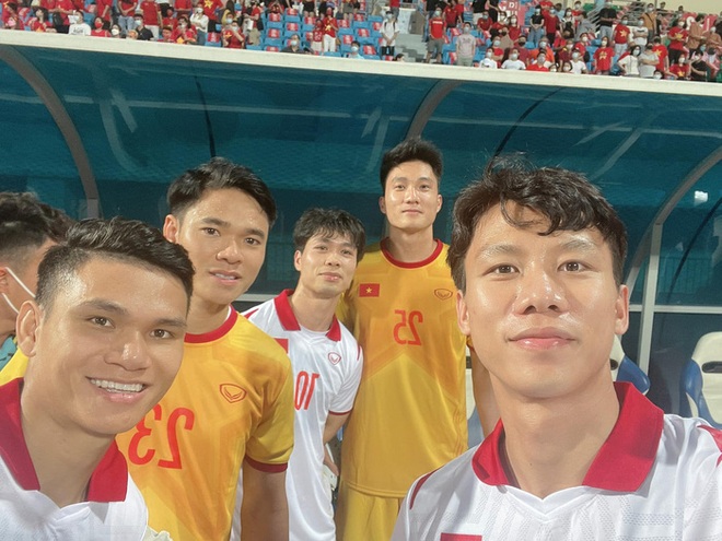 Những hình ảnh hiếm hoi từ trận đấu ĐT Việt Nam 2-0 ĐT Lào ở AFF Cup 2020 - Ảnh 11.