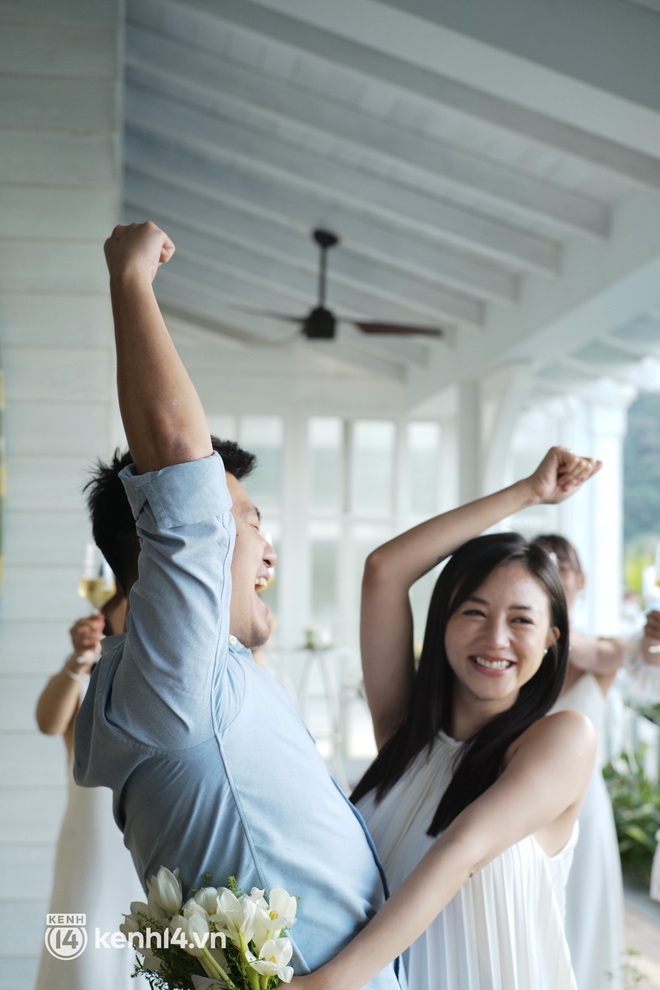 Chùm ảnh ĐỘC QUYỀN buổi cầu hôn của Salim và bạn trai thiếu gia: Cái kết vỡ oà cho thiếu gia 15 năm yêu đơn phương 1 hot girl - Ảnh 1. Chùm ảnh ĐỘC QUYỀN buổi cầu hôn của Salim và bạn trai thiếu gia: Cái kết vỡ oà cho thiếu gia 15 năm yêu đơn phương 1 hot girl - Ảnh 1.