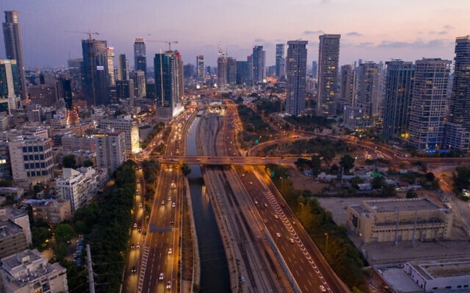 Tel Aviv là thành phố đẹp nhất của Israel. Xem hình ảnh để trải nghiệm và thưởng thức những bức ảnh độc đáo và sáng tạo của thành phố này, mang đến cho bạn những trải nghiệm khó quên.