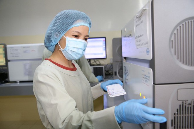 TP.HCM: Bệnh nh&acirc;n 1660 mang biến chủng SARS-CoV-2 từ Anh - Ảnh 1.