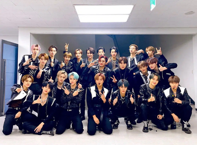 30 nhóm nhạc nam hot nhất xứ Hàn: BTS lập kỷ lục, EXO quá bất ngờ, nhưng hot nhất là màn đột phá của boygroup gen 2 - Ảnh 3.