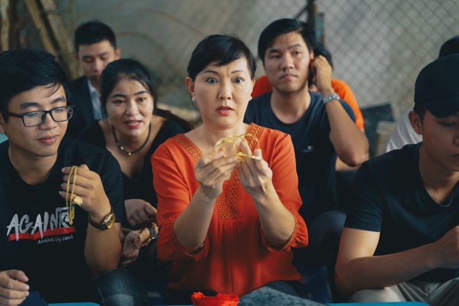 Th&aacute;nh B&agrave;o Ng&agrave;y Tết: Tiến Luật - Ng&ocirc; Kiến Huy duy&ecirc;n khủng khiếp nhưng kết phim ch&oacute;ng v&aacute;nh thấy tiếc gh&ecirc;! - Ảnh 3.