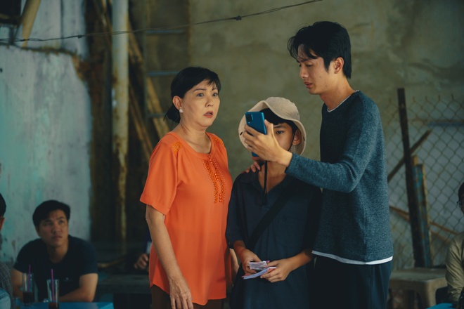 Th&aacute;nh B&agrave;o Ng&agrave;y Tết: Tiến Luật - Ng&ocirc; Kiến Huy duy&ecirc;n khủng khiếp nhưng kết phim ch&oacute;ng v&aacute;nh thấy tiếc gh&ecirc;! - Ảnh 8.