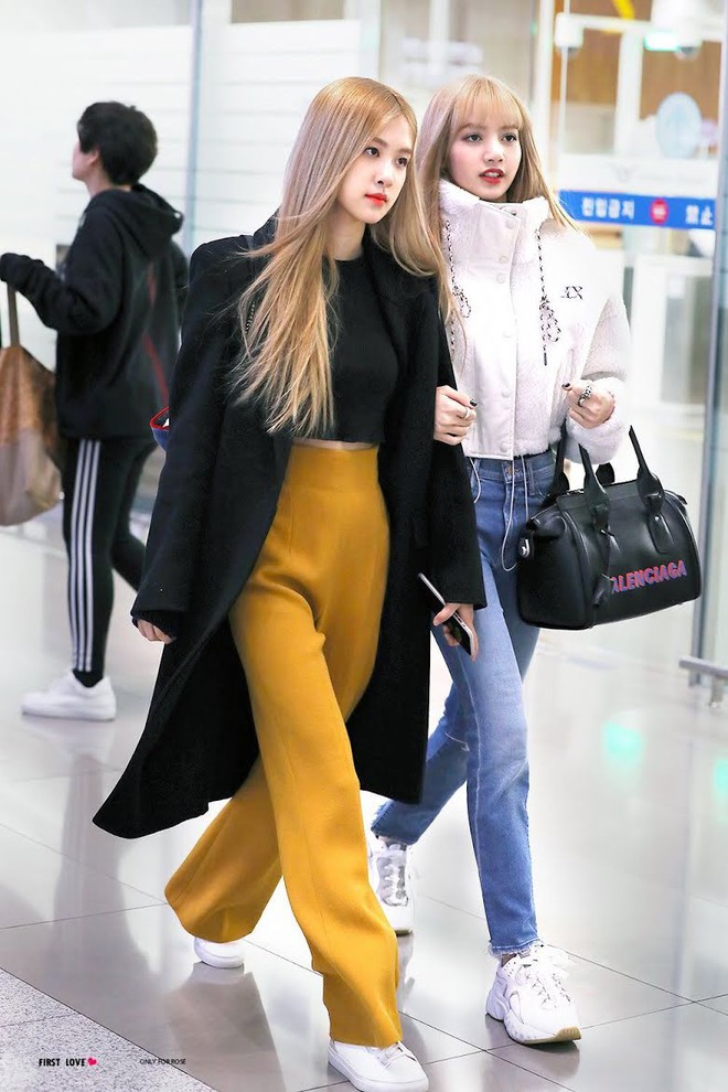 5 chuyện &ldquo;th&acirc;m cung b&iacute; sử&rdquo; về BLACKPINK: Lịch sử h&igrave;nh th&agrave;nh như định mệnh, sốc nhất vụ k&yacute; t&uacute;c x&aacute; to&agrave;n gi&aacute;n rết - Ảnh 4.