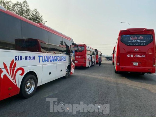 Dịch Covid-19 ngày 14/2: Hà Nội phát hiện thêm 2 ca dương tính; Huyện Tứ Kỳ (Hải Dương) có ca nhiễm đầu tiên - Ảnh 1.