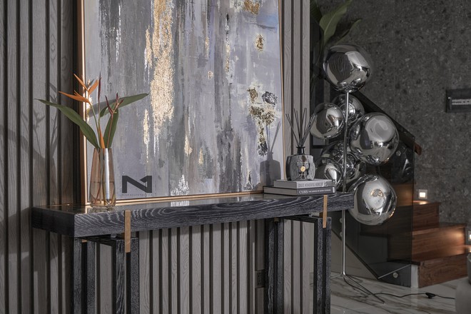 Villa 2 mặt tiền decor có khác: Ngoài hiên phủ cây xanh, bên trong càng hút mắt với phòng khách và bếp hiện đại - Ảnh 6.