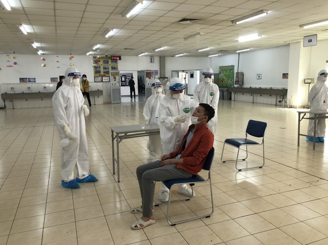 Hải Dương n&oacute;i g&igrave; về th&ocirc;ng tin Gi&aacute;m đốc CDC Hải Dương bị đ&igrave;nh chỉ c&ocirc;ng t&aacute;c? - Ảnh 1.