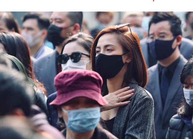 Tang lễ cố NSND Hoàng Dũng: NS Xuân Bắc - Huỳnh Anh cùng dàn nghệ sĩ đến tiễn biệt, linh cữu được đưa đi an táng - Ảnh 19. Tang lễ cố NSND Hoàng Dũng: NS Xuân Bắc - Huỳnh Anh cùng dàn nghệ sĩ đến tiễn biệt, linh cữu được đưa đi an táng - Ảnh 19.