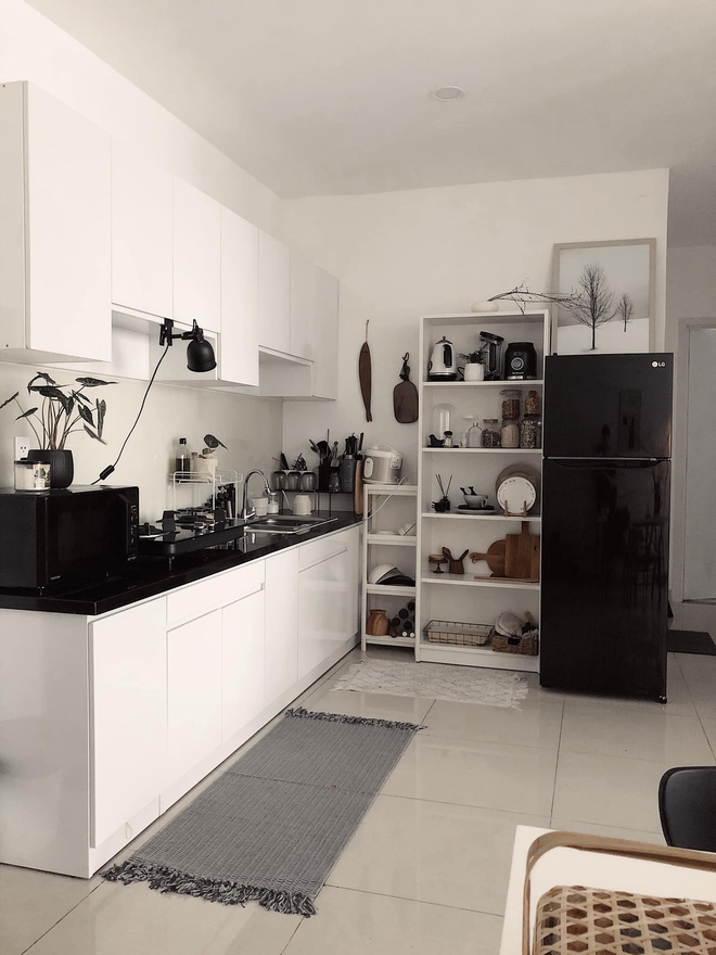 Trai độc thân ở thuê vẫn chi 60 triệu decor nhà đẹp mê, dân tình rần rần xin link mua đồ - Ảnh 2.