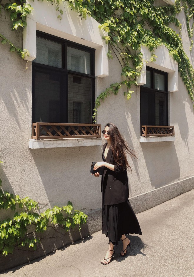 Nhận ra blazer là &quot;chân ái&quot;, cô bạn ăn diện mỗi ngày chất như fashionista Hàn, ảnh street style đẹp như tạp chí - Ảnh 4.