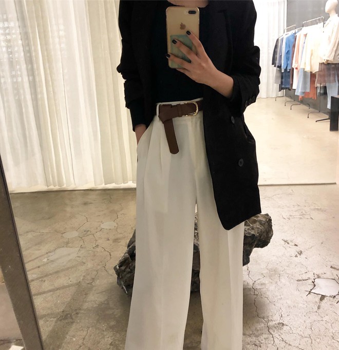 Nhận ra blazer là &quot;chân ái&quot;, cô bạn ăn diện mỗi ngày chất như fashionista Hàn, ảnh street style đẹp như tạp chí - Ảnh 4.
