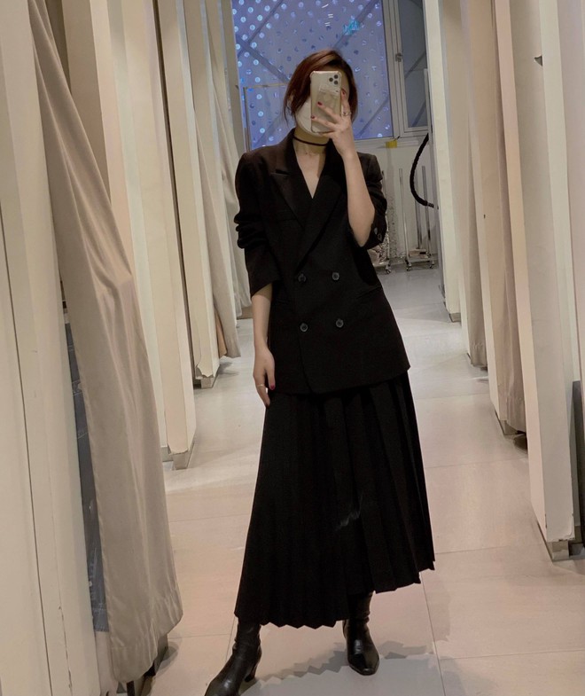 Nhận ra blazer là &quot;chân ái&quot;, cô bạn ăn diện mỗi ngày chất như fashionista Hàn, ảnh street style đẹp như tạp chí - Ảnh 2.