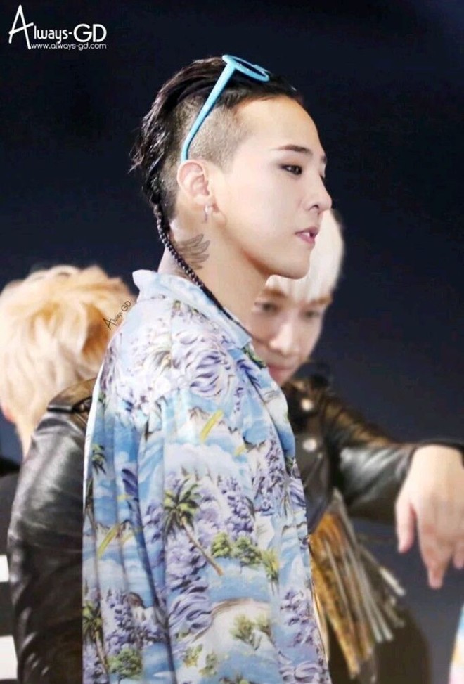 G-Dragon và Jennie là ông hoàng bà chúa của những kiểu tóc dị thường, đàng gái lắm lúc như lấy cảm hứng từ đàng trai vậy - Ảnh 12.