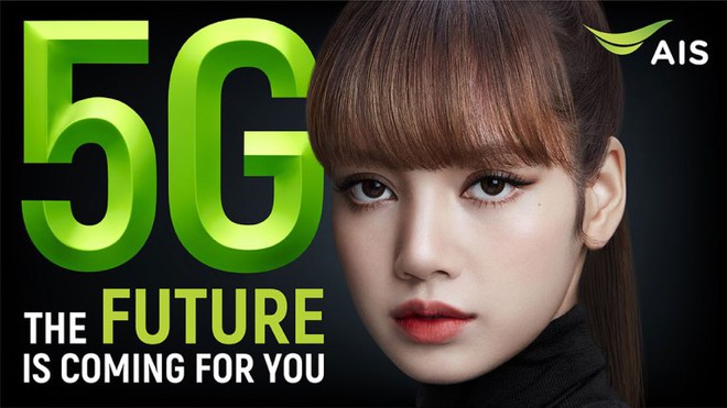 Dở kh&oacute;c dở cười nghịch l&yacute; khiến c&ocirc; gi&aacute;o online Lisa gặp sự cố tại TXCB: YG sao lại đối xử với g&agrave; cưng thế n&agrave;y? - Ảnh 3.
